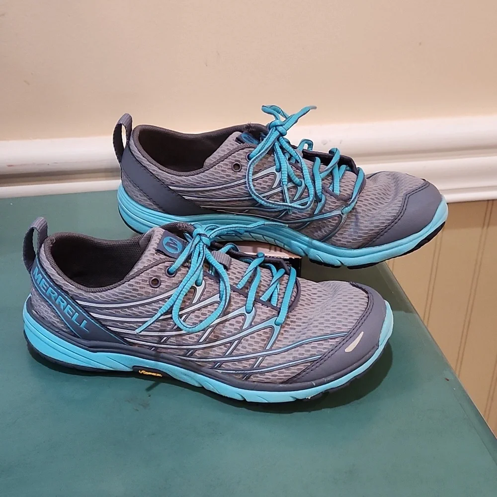 Merrell Barefoot Vibram Trail shoes women's size 6